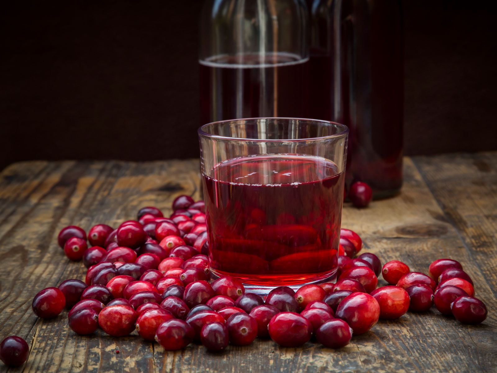 Hot Cranberry Juice Is the Unexpected Fall Cocktail to Master